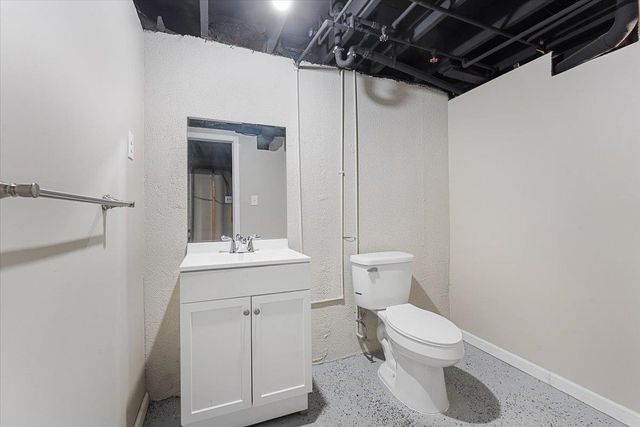 23021 Almond Avenue, Eastpointe, MI 48021