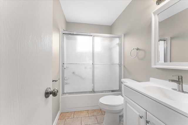 23021 Almond Avenue, Eastpointe, MI 48021