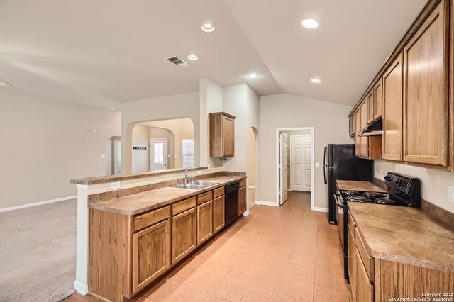 13127 Essen Frst, Helotes, TX 78023