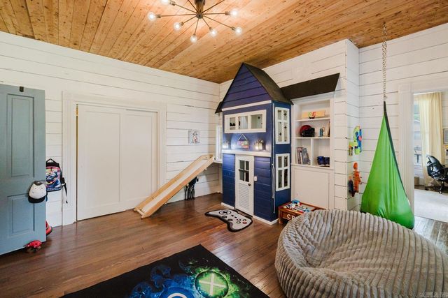 503 S First Street, Benton, AR 72015