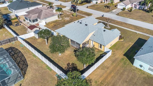 10521 CEDAR FOREST CIRCLE, Clermont, FL 34711