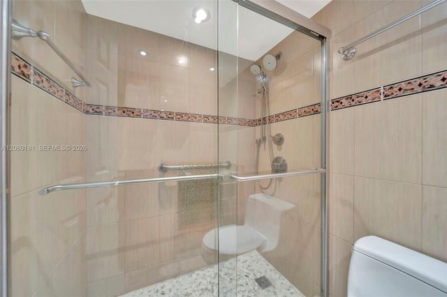 200 172nd St 220, Sunny Isles Beach, FL 33160