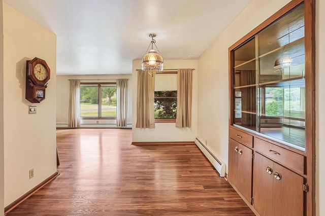 W224N5025 East View DRIVE, Sussex, WI 53089