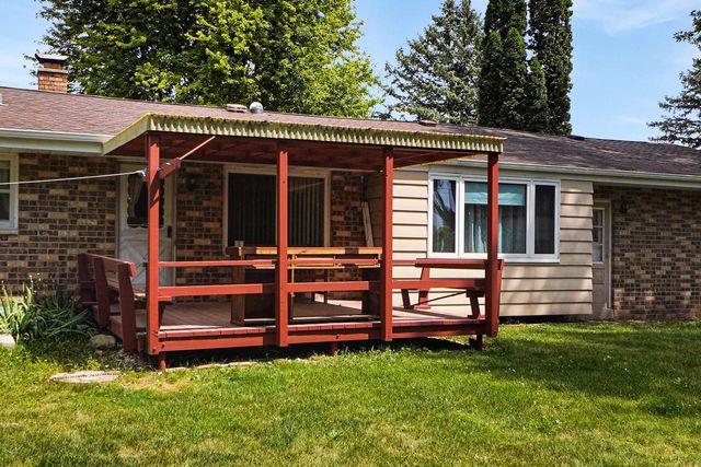 W224N5025 East View DRIVE, Sussex, WI 53089