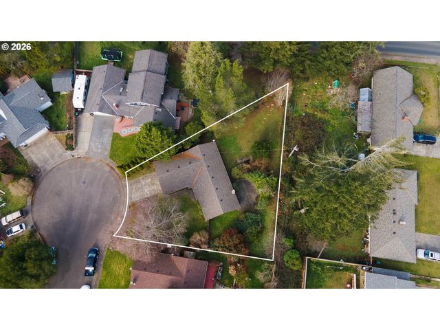 3461 SCOTT Ct, North Bend, OR 97459