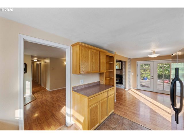 3461 SCOTT Ct, North Bend, OR 97459