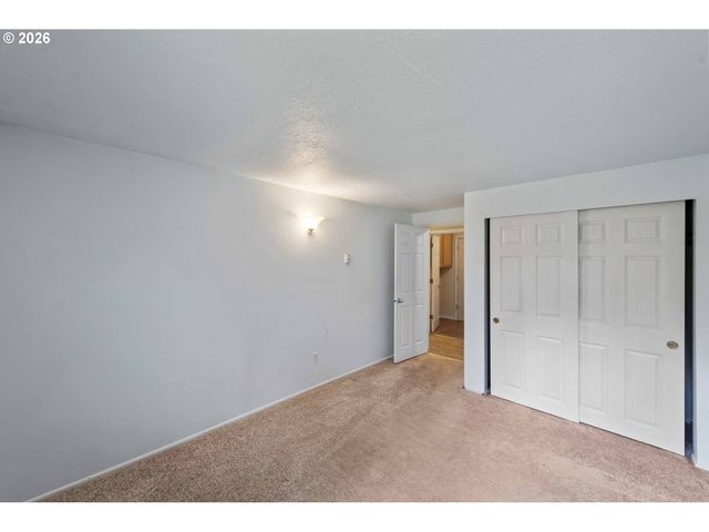 3461 SCOTT Ct, North Bend, OR 97459