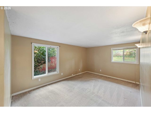 3461 SCOTT Ct, North Bend, OR 97459