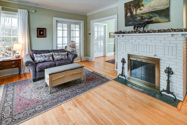 809 Oak Street, Baraboo, WI 53913