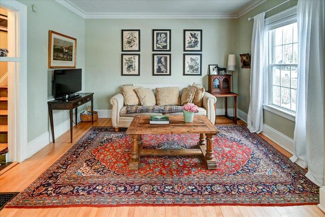 809 Oak Street, Baraboo, WI 53913