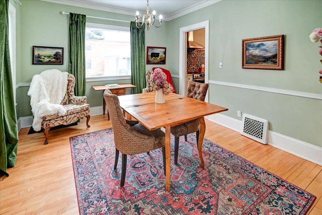 809 Oak Street, Baraboo, WI 53913