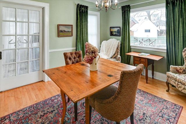 809 Oak Street, Baraboo, WI 53913