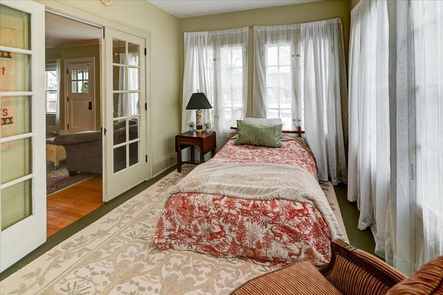 809 Oak Street, Baraboo, WI 53913