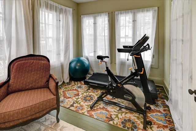 809 Oak Street, Baraboo, WI 53913