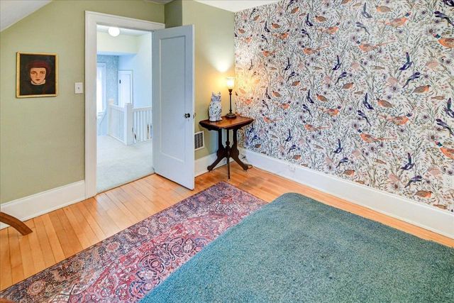 809 Oak Street, Baraboo, WI 53913