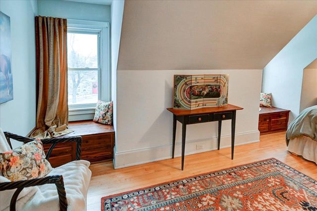 809 Oak Street, Baraboo, WI 53913