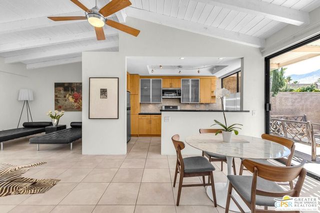 858 N Calle De Mimosas, Palm Springs, CA 92262