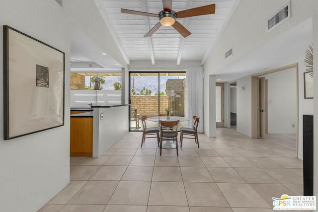 858 N Calle De Mimosas, Palm Springs, CA 92262