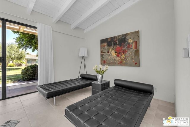 858 N Calle De Mimosas, Palm Springs, CA 92262