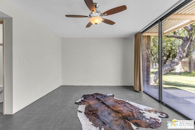 858 N Calle De Mimosas, Palm Springs, CA 92262
