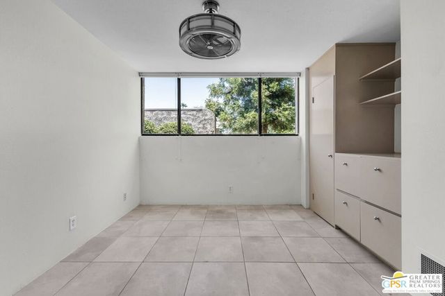 858 N Calle De Mimosas, Palm Springs, CA 92262