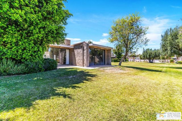 858 N Calle De Mimosas, Palm Springs, CA 92262