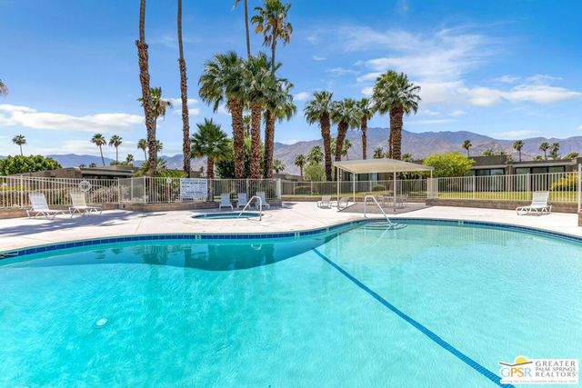 858 N Calle De Mimosas, Palm Springs, CA 92262