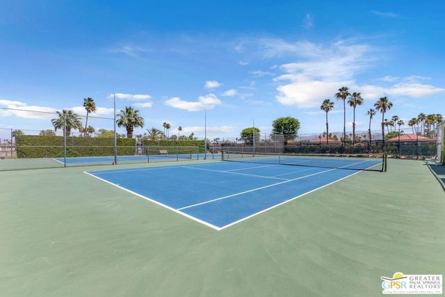 858 N Calle De Mimosas, Palm Springs, CA 92262