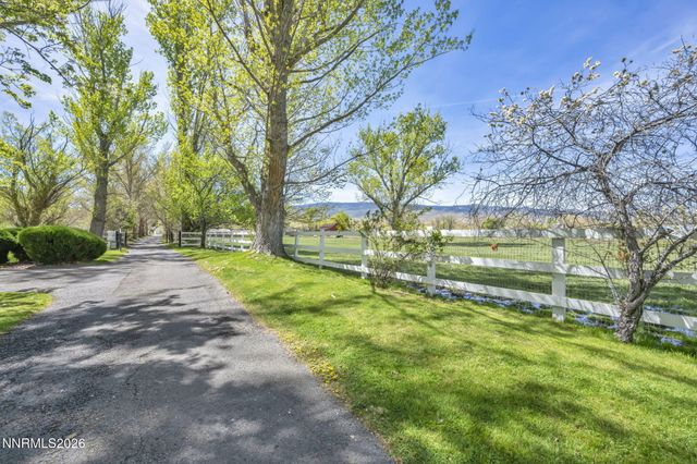 2501 Holcomb Ranch Lane, Reno, NV 89511