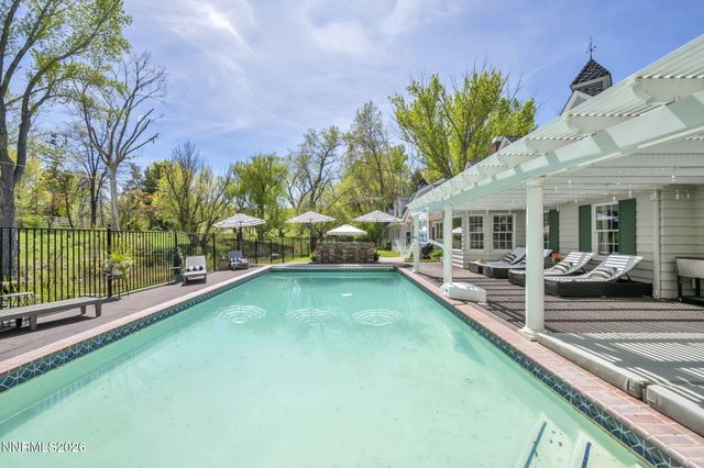 2501 Holcomb Ranch Lane, Reno, NV 89511