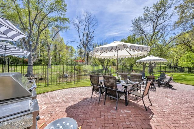 2501 Holcomb Ranch Lane, Reno, NV 89511