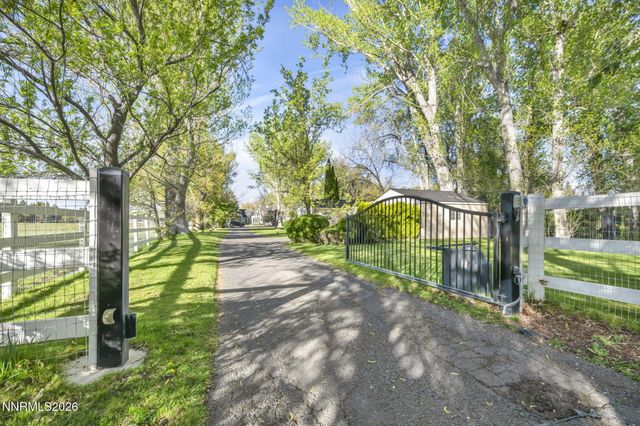 2501 Holcomb Ranch Lane, Reno, NV 89511