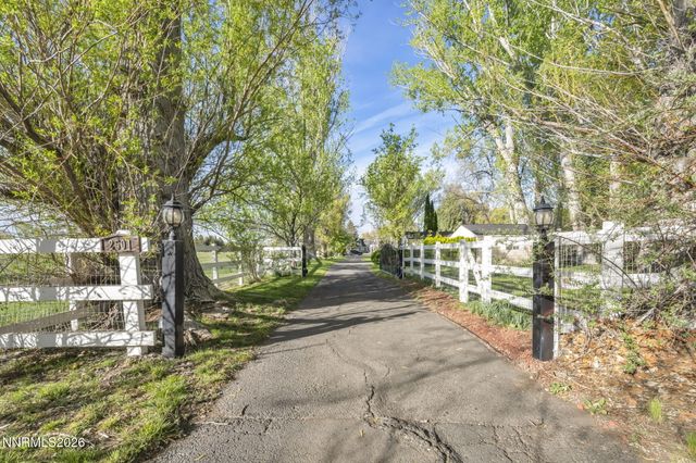 2501 Holcomb Ranch Lane, Reno, NV 89511