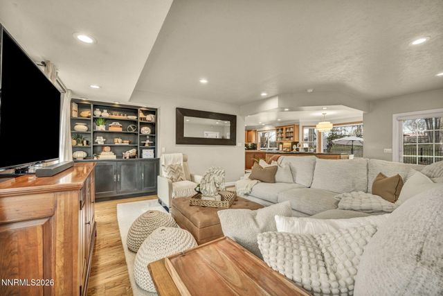 2501 Holcomb Ranch Lane, Reno, NV 89511
