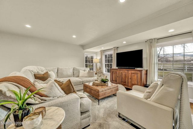 2501 Holcomb Ranch Lane, Reno, NV 89511