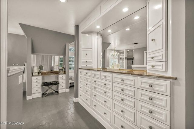 2501 Holcomb Ranch Lane, Reno, NV 89511