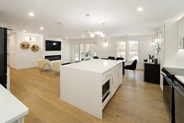 355 Maynard Rd, Sudbury, MA 01776