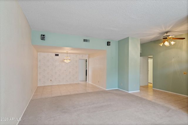 9654 N 18TH Street, Phoenix, AZ 85020