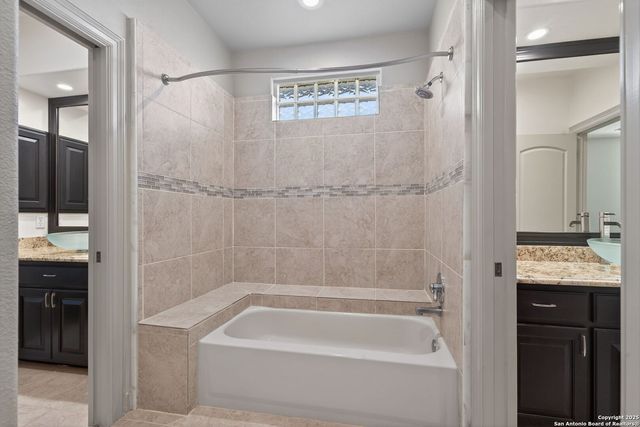 1819 My Anns Hill, San Antonio, TX 78258