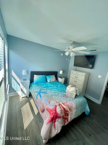 4024 Blue Jay Street, Bay Saint Louis, MS 39520