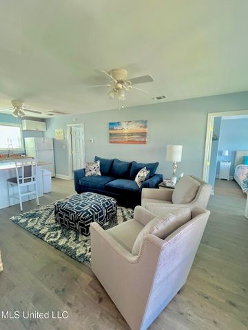 4024 Blue Jay Street, Bay Saint Louis, MS 39520