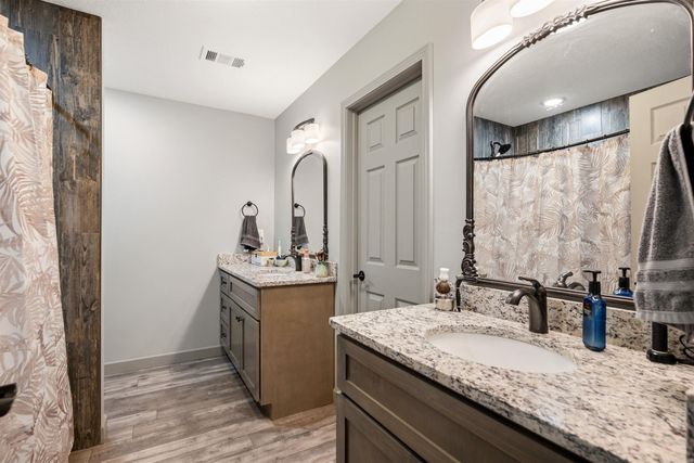 248 Quincy Circle, Trumann, AR 72472