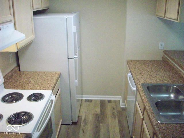 8408 Hague, Indianapolis, IN 46256