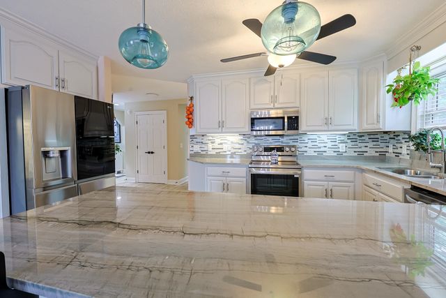 510 3rd Ave. S, Surfside Beach, SC 29575