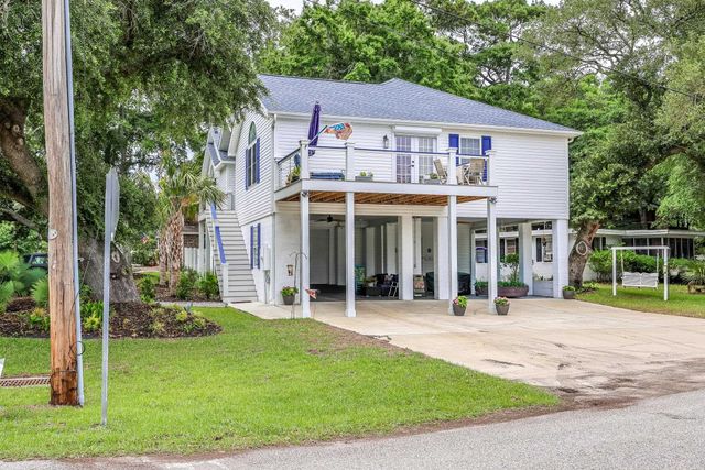 510 3rd Ave. S, Surfside Beach, SC 29575