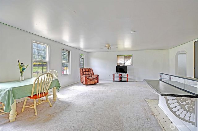 30520 379th Avenue NE, Arlington, WA 98223