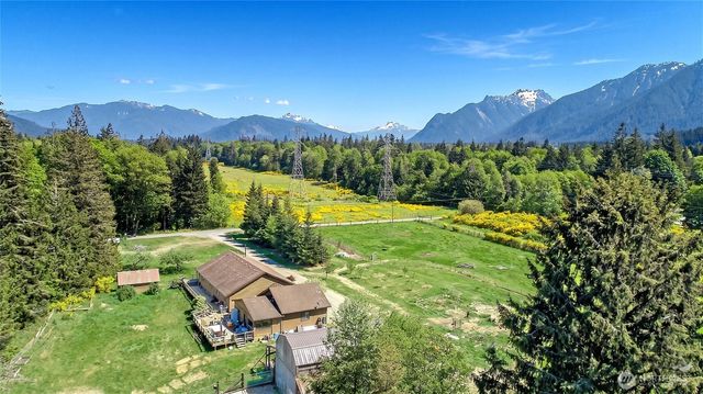 30520 379th Avenue NE, Arlington, WA 98223