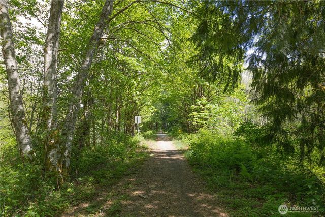 30520 379th Avenue NE, Arlington, WA 98223