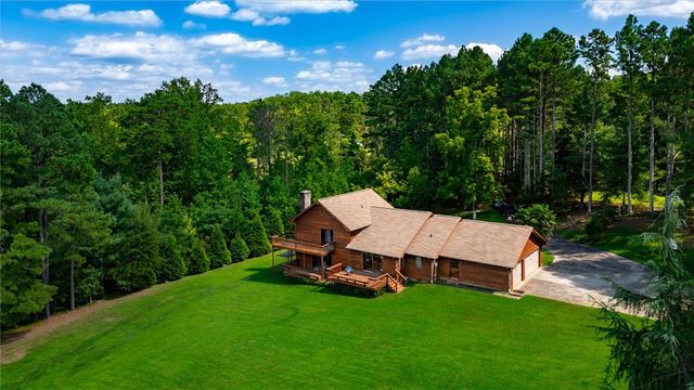 1100 Mile Creek Road, Pickens, SC 29671