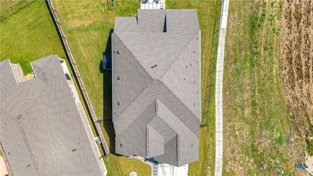 341 Alicante Lane, Liberty Hill, TX 78642